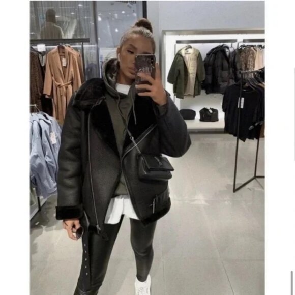 ZARA FAUX LEATHER JACKET FUR COLLAR - Picture 1 of 6